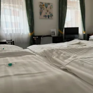 hotel-omega-brno.brnohotels.org/