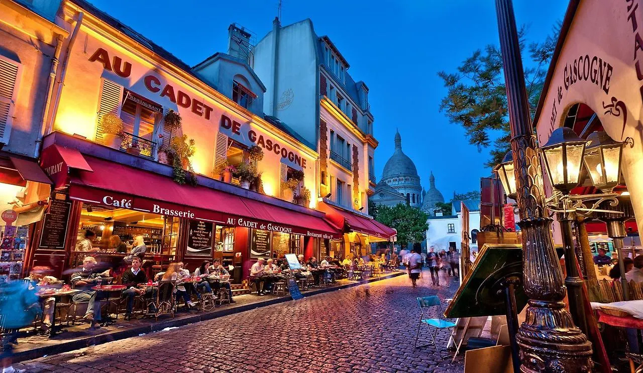 Hotel 29 Lepic Paris 3*,
