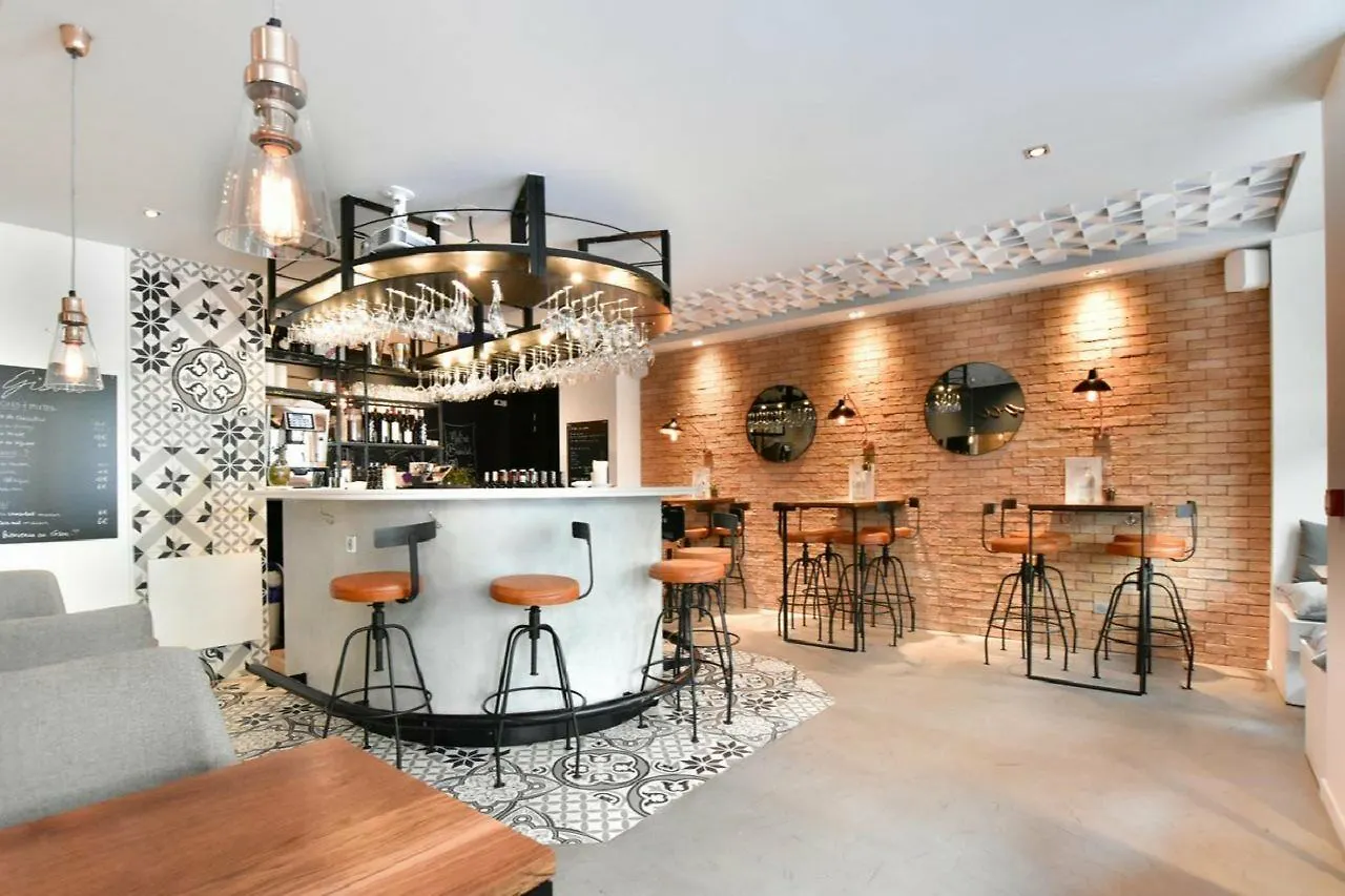 Hotel 29 Lepic Paris